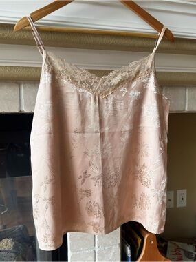 Dreamy vintage-inspired satin cami delicate Victorian lace trim Floral M